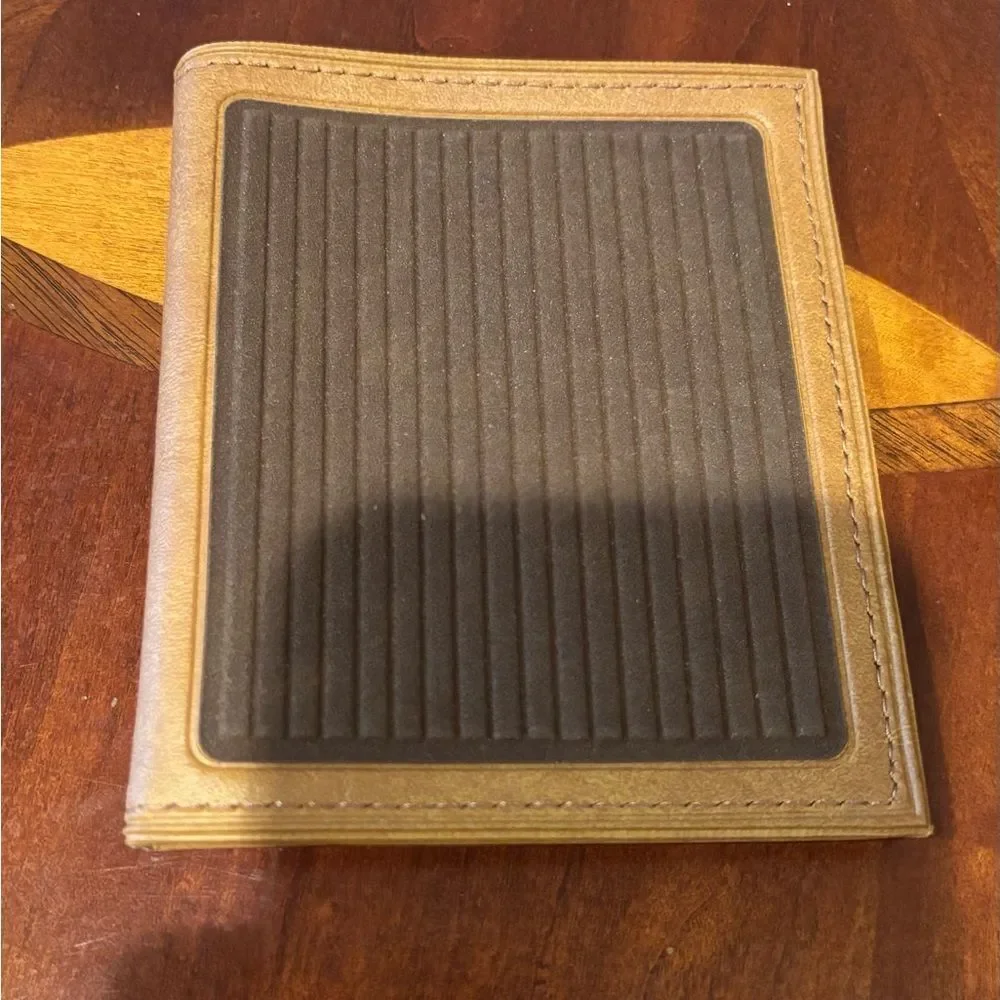 Set Key holder and Wallet Vintage new in box